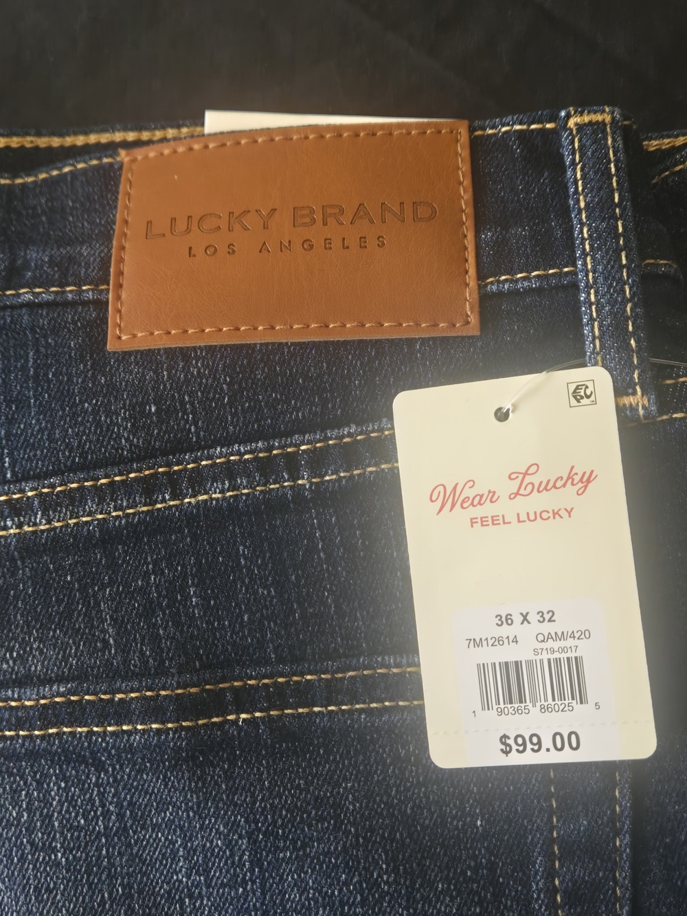 Lucky Brand Men's/Dual-Sized Dark Blue Denim Jeans - 36 x 32NWT